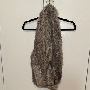 525 America Faux Fur Infinity Scarf